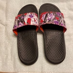 Women’s slides